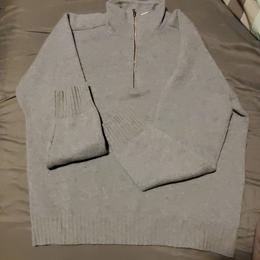 Losani Mens large light blue cashmere